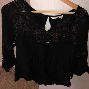 Black Cato Top!